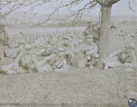 1915, marche à Louviers
