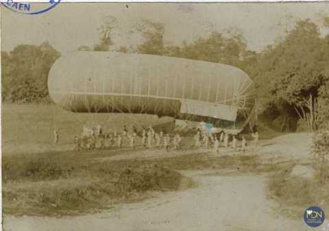 1916, ballon dirigeable (saucisse)