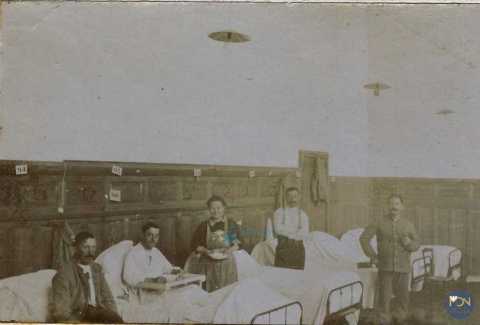1917, hôpital