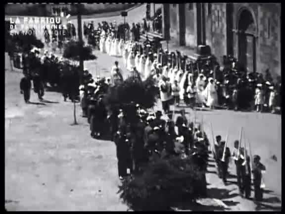1942, la communion de Jean